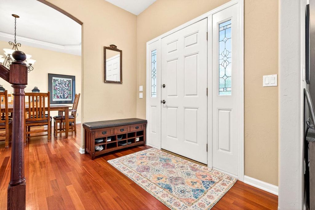 Photo of 325 E Stratford LANE, Appleton, WI 54913 (MLS # 50324638)
