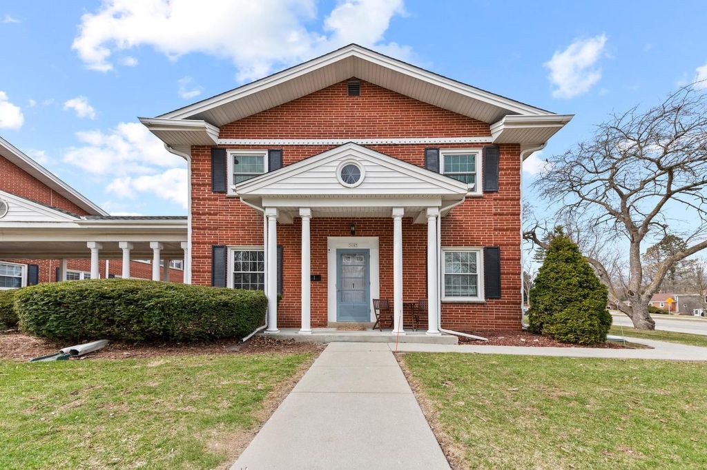 Photo of 3107 S 122nd STREET #1, West Allis, WI 53227 (MLS # 1953273)