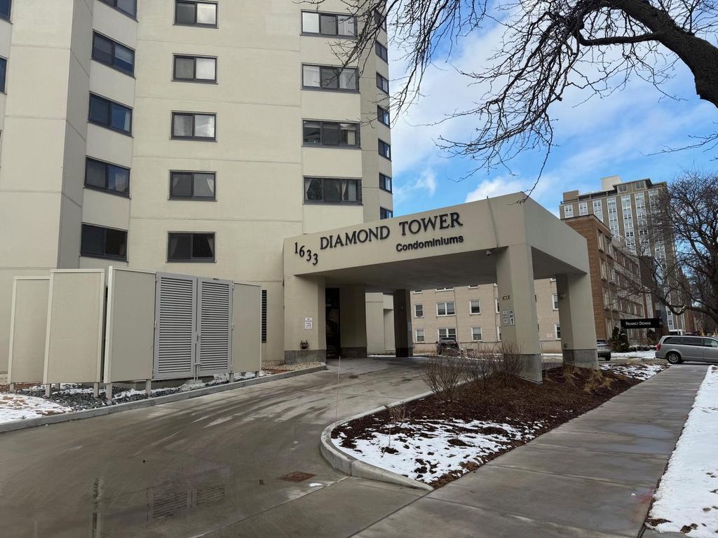 Photo of 1633 N Prospect AVENUE #16C, Milwaukee, WI 53202 (MLS # 1952270)