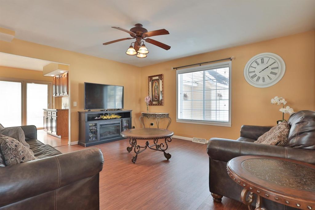 Photo of 219 N 2nd STREET, Abbotsford, WI 54405 (MLS # 22600803)