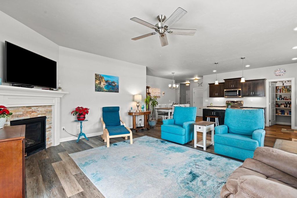 Photo of 3861 Meunier LANE, Green Bay, WI 54311 (MLS # 50321688)