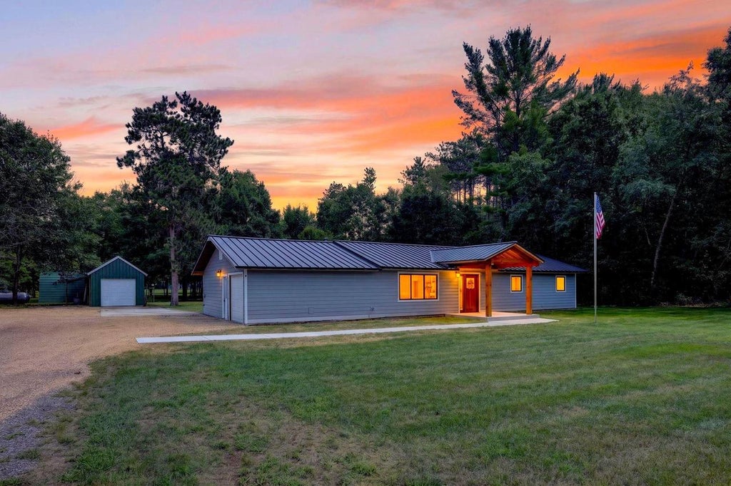 Photo of S12846 Monument ROAD, Spring Green, WI 53588 (MLS # 2029028)