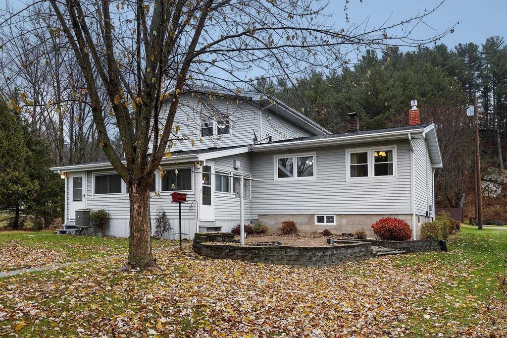 Photo of 202 Wisconsin STREET, Wonewoc, WI 53968 (MLS # 2012731)