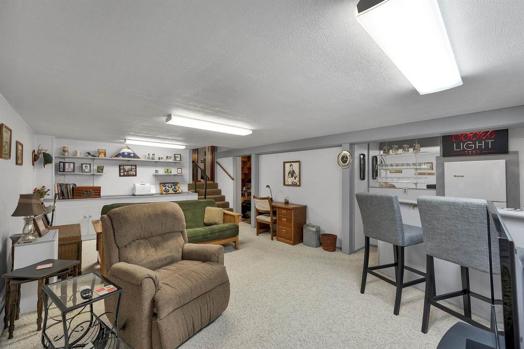 Photo of 1281 Valley View ROAD, Green Bay, WI 54304 (MLS # 50319671)