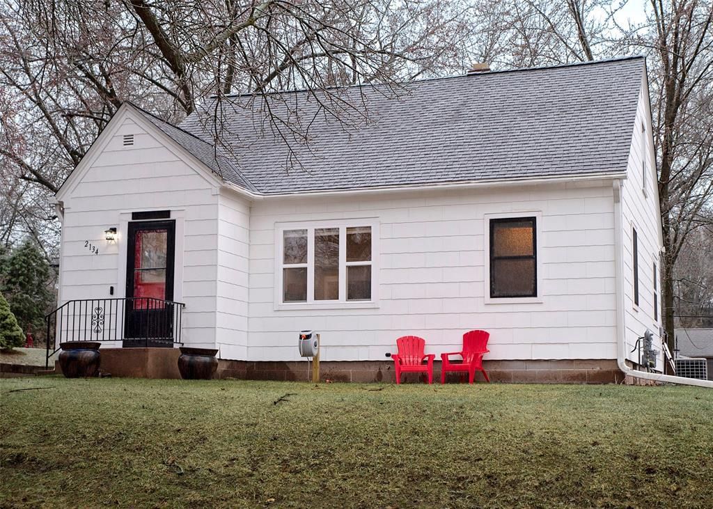 Photo of 2134 14th STREET, Eau Claire, WI 54703 (MLS # 1599650)