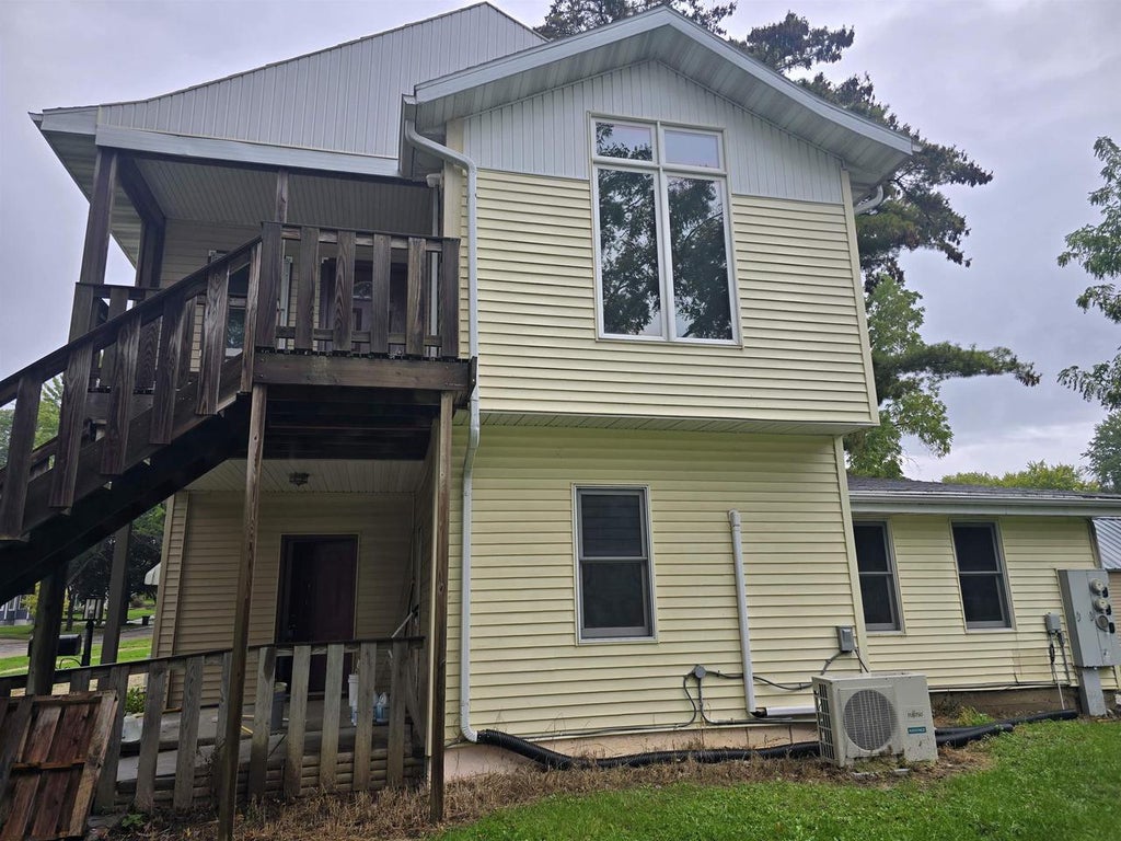 Photo of 119 N Madison STREET, Stoughton, WI 53589 (MLS # 2035400)
