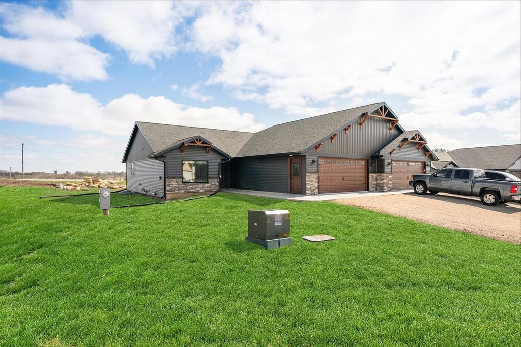 Photo of S4674 Erickson LANE, Viroqua, WI 54665 (MLS # 1959493)