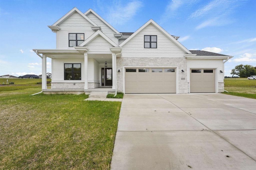 Photo of 1358 Ranger WAY, Sun Prairie, WI 53590 (MLS # 2015388)