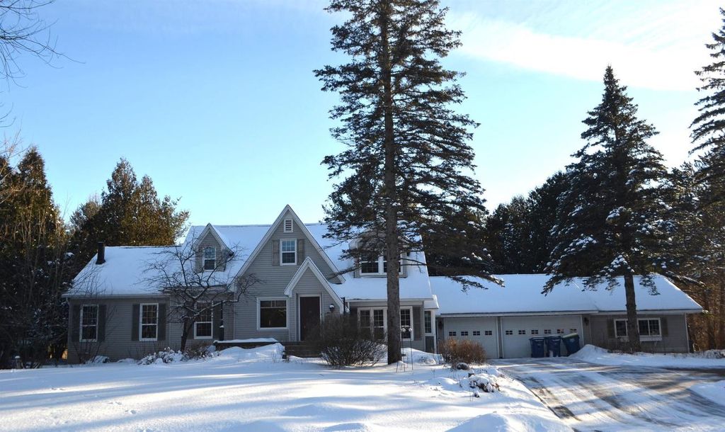 Photo of 4711 Edgewood BOULEVARD, Wausau, WI 54401 (MLS # 22600063)