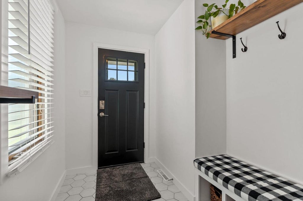 Photo of 2612 S Fountain AVENUE, Appleton, WI 54915 (MLS # 50332259)