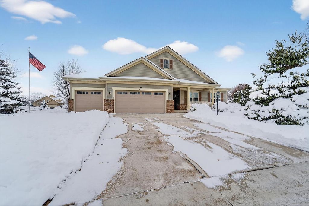 Photo of 1706 Spring Meadow LANE, Mount Pleasant, WI 53406 (MLS # 1941537)