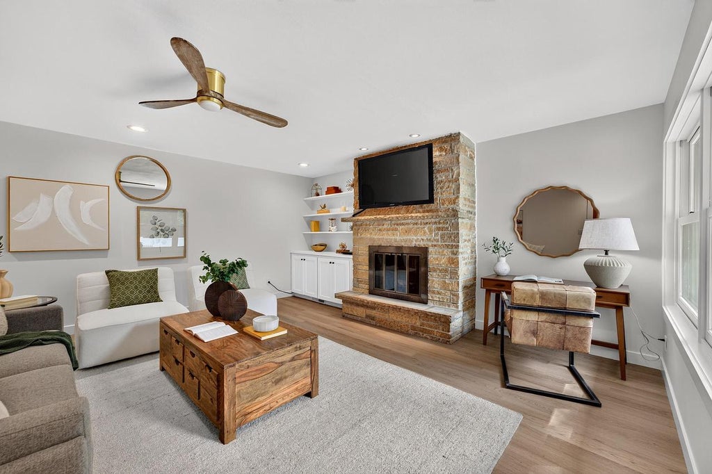 Photo of 11500 N Buntrock AVENUE, Mequon, WI 53092 (MLS # 1979420)