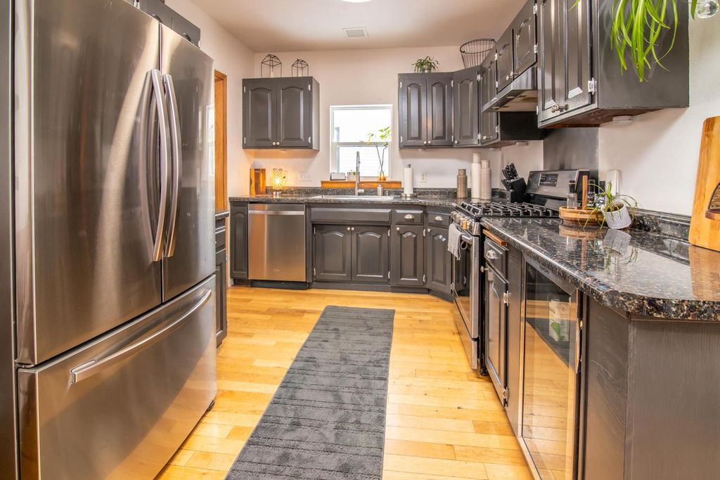 Photo of 404 Union STREET, Watertown, WI 53098 (MLS # 1944883)