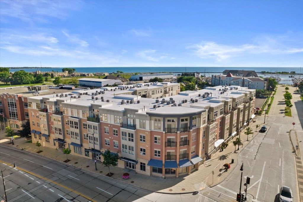 Photo of 141 Main STREET #418, Racine, WI 53403 (MLS # 1961736)