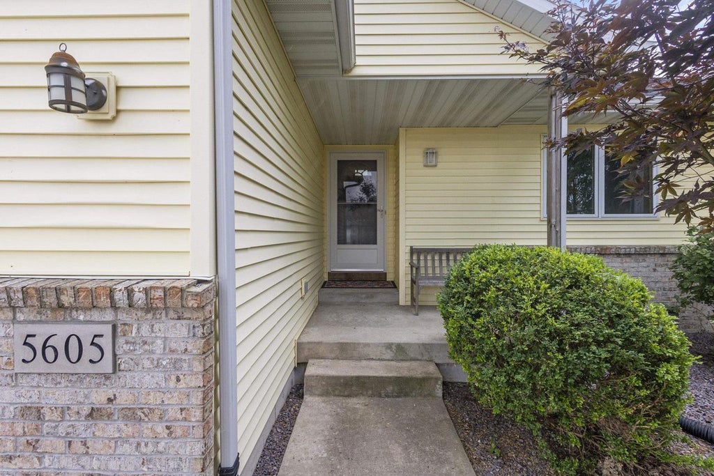 Photo of 5605 Black Walnut COURT, Mcfarland, WI 53558 (MLS # 2026128)
