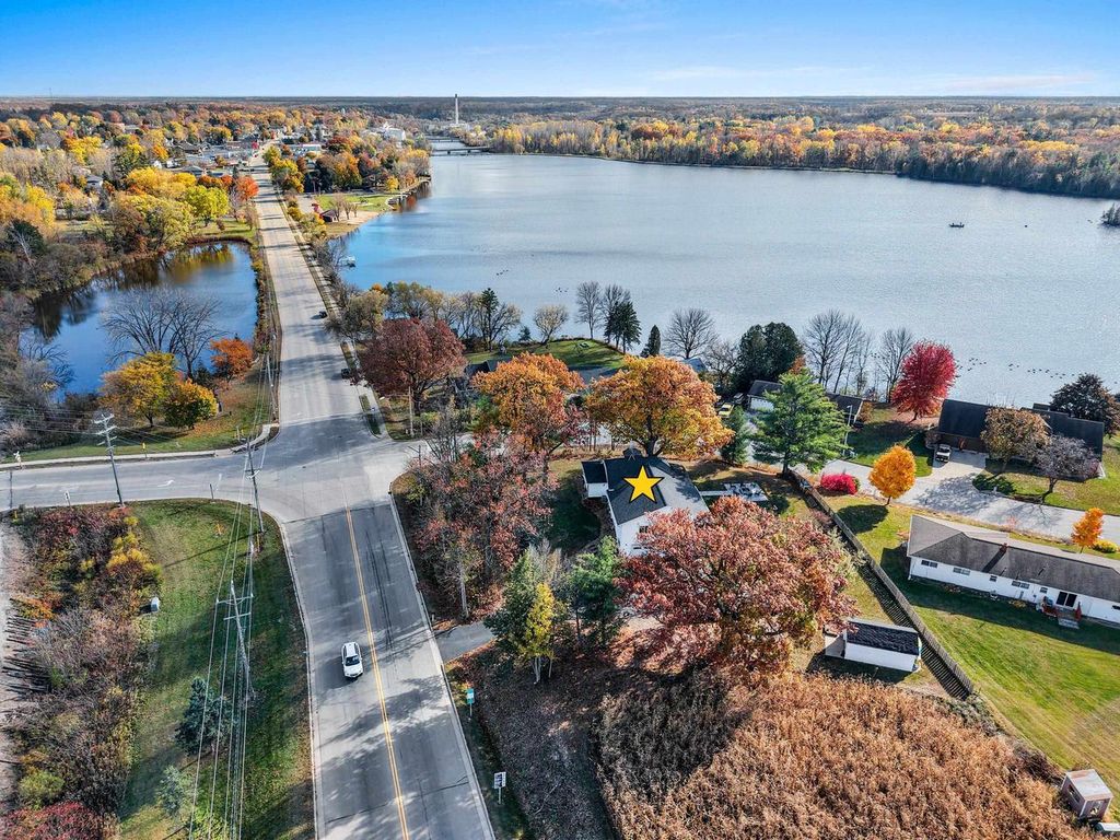 Photo of 661 N Main STREET, Oconto Falls, WI 54154 (MLS # 50317537)