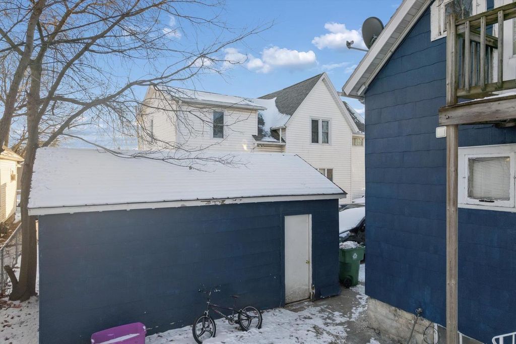 Photo of 110 N Clay STREET, Green Bay, WI 54301 (MLS # 50320461)