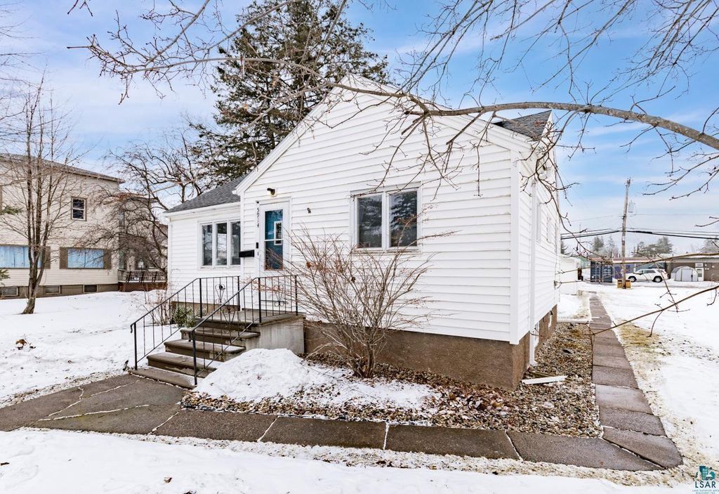 Photo of 5914 Banks AVENUE, Superior, WI 54880 (MLS # 6123928)