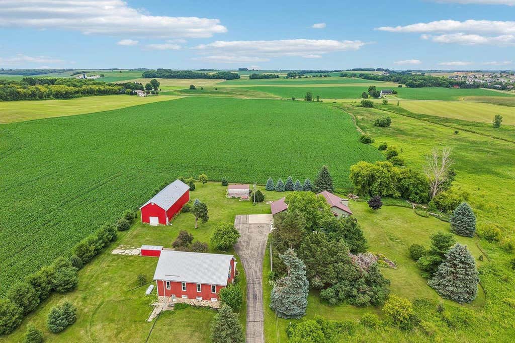 Photo of 6454 Highway 113, Waunakee, WI 53597 (MLS # 2026311)