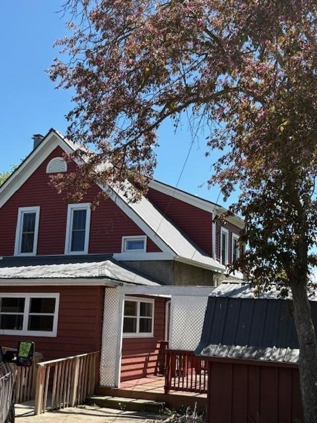 Photo of 617 High AVENUE, Hillsboro, WI 54634 (MLS # 2023014)