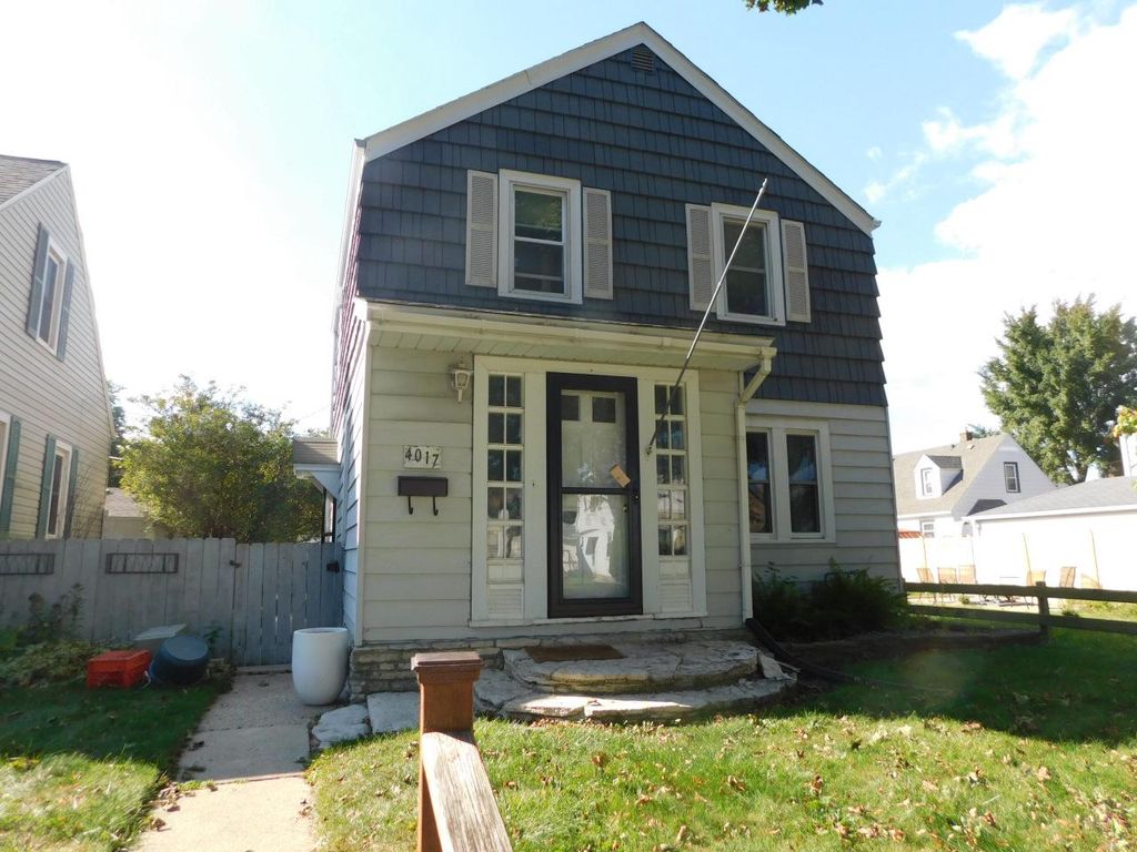Photo of 4017 S 1st STREET, Milwaukee, WI 53207 (MLS # 1938306)