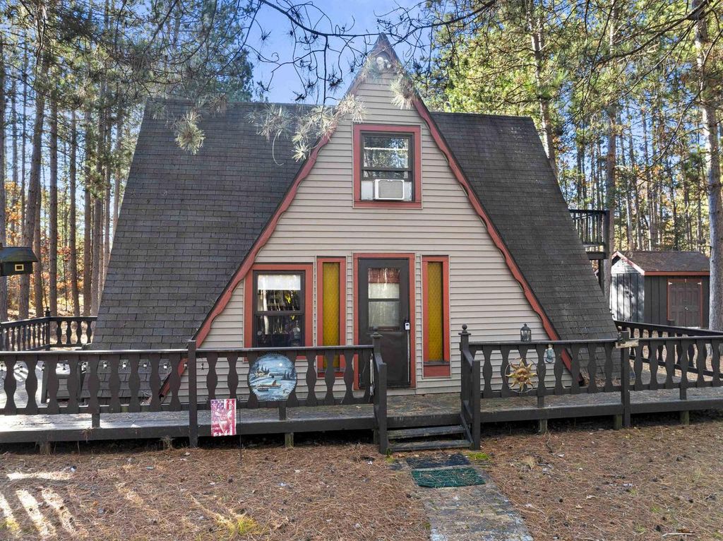 Photo of N8877 Debbie LANE, Crivitz, WI 54114 (MLS # 50317849)