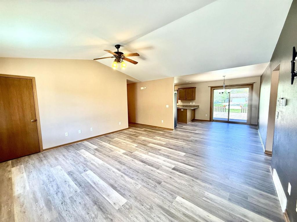 Photo of 975 Whippoorwill LANE, Fond Du Lac, WI 54935 (MLS # 50325617)