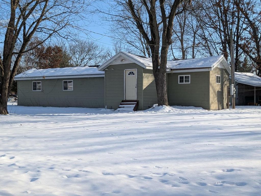 Photo of 235 N Minnesota STREET, Muscoda, WI 53573 (MLS # 2014102)