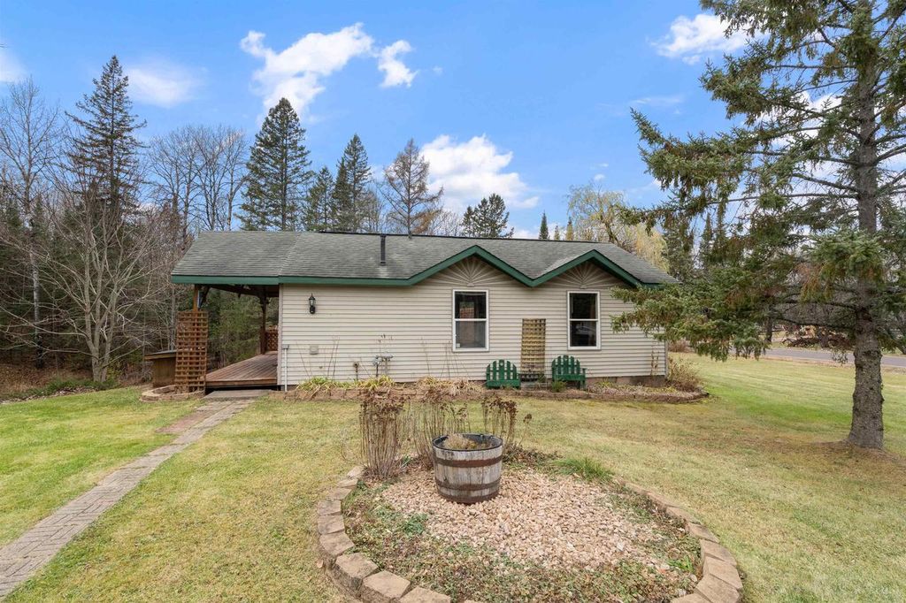 Photo of 6692 County Rd C, South Range, WI 54874 (MLS # 6122882)