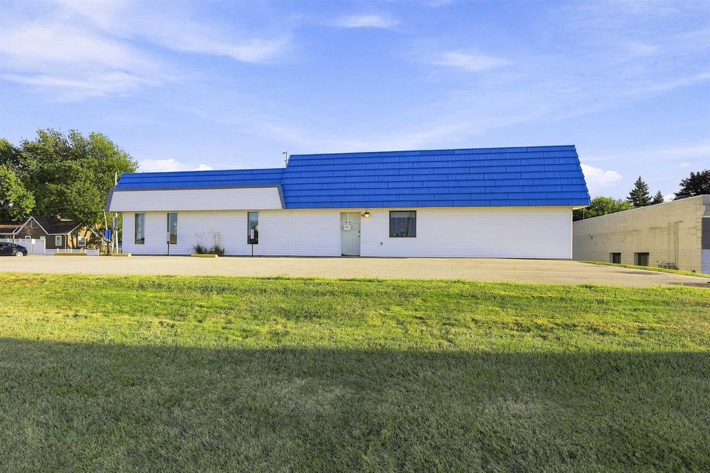 Photo of 1001 W Northland AVENUE, Appleton, WI 54914 (MLS # 50332730)