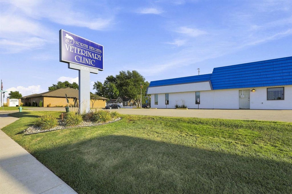Photo of 1001 W Northland AVENUE, Appleton, WI 54914 (MLS # 50332730)