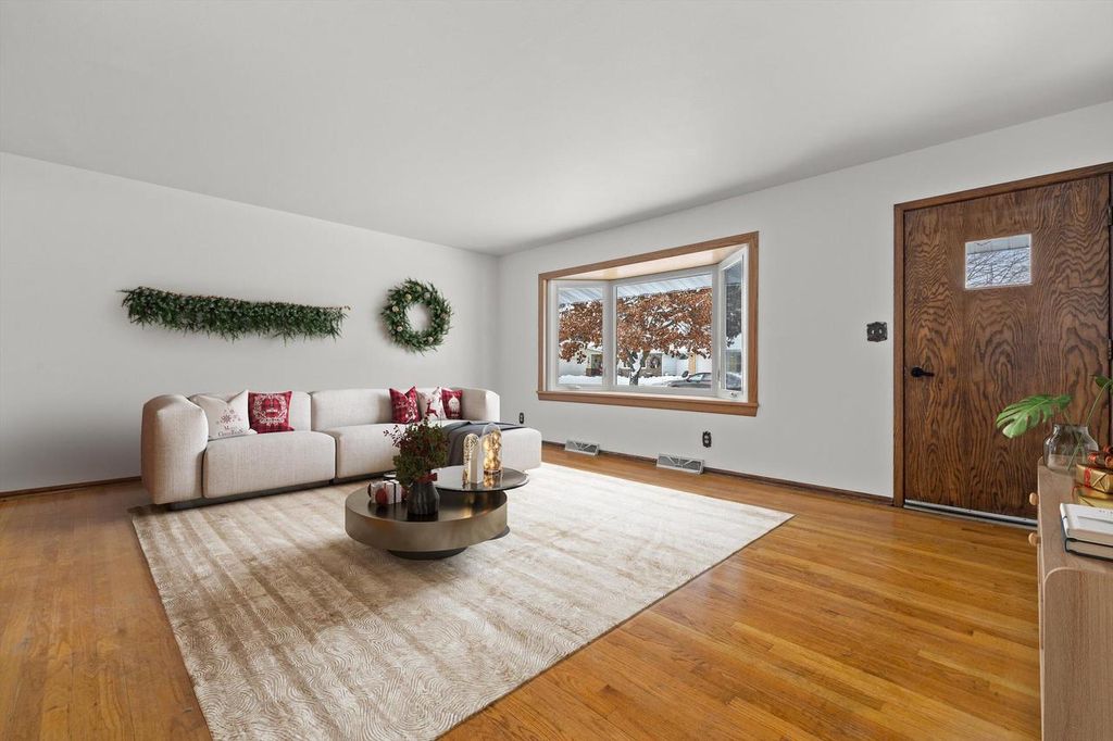 Photo of 8003 49th AVENUE, Kenosha, WI 53142 (MLS # 1944470)