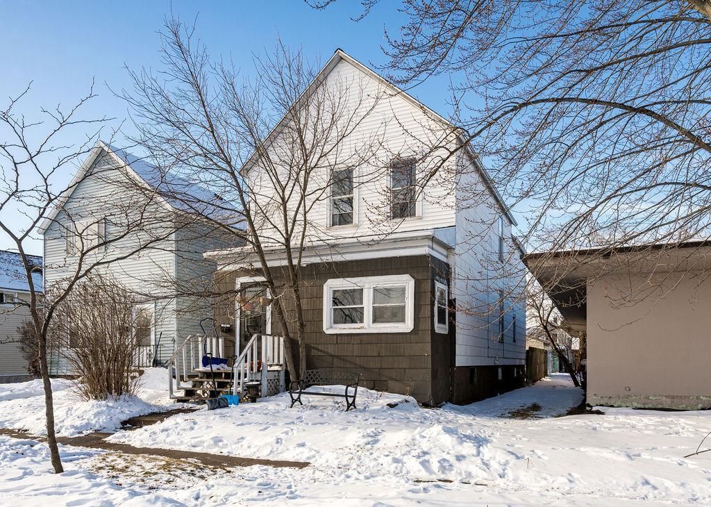 Photo of 605 Weeks AVENUE, Superior, WI 54880 (MLS # 6123187)