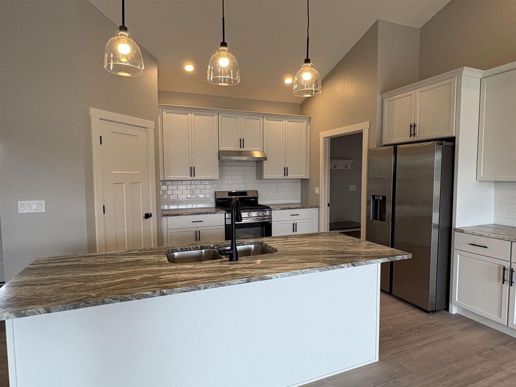 Photo of N9246 Homestead LANE, Appleton, WI 54915 (MLS # 50322842)