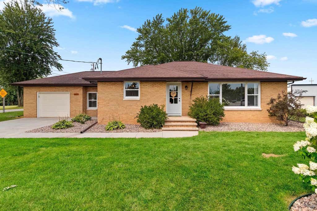 Photo of 1155 Washington STREET, Little Chute, WI 54140 (MLS # 50330966)