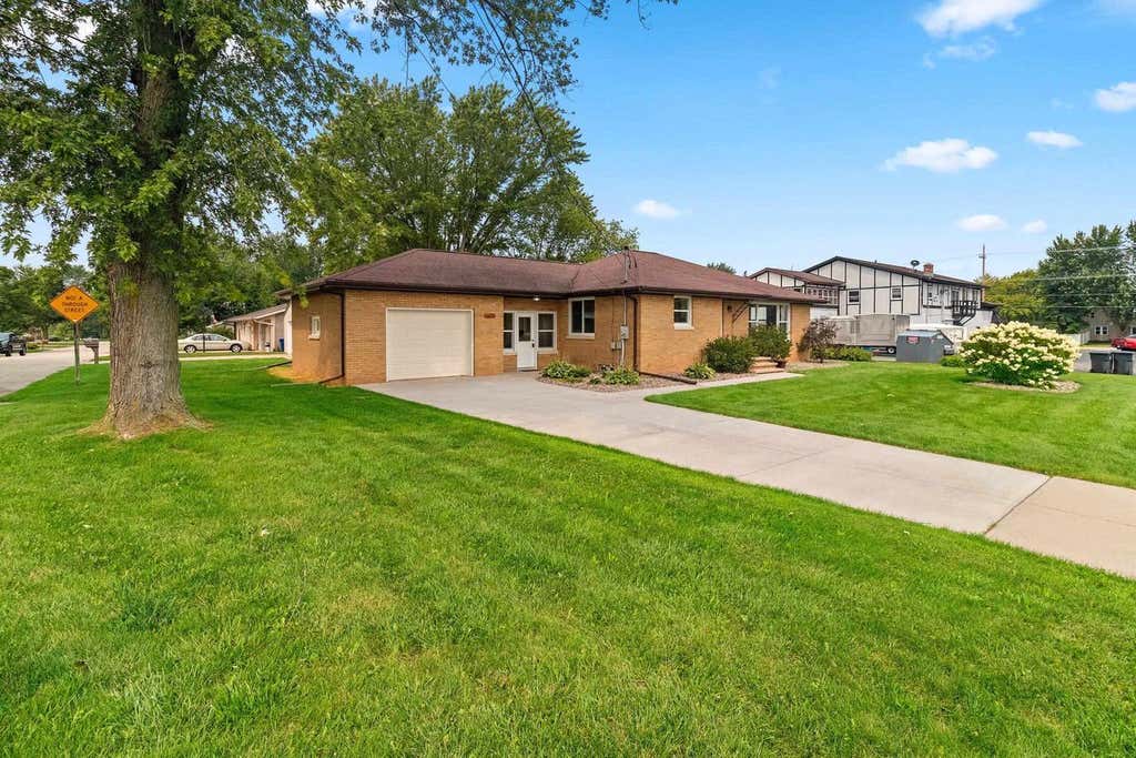 Photo of 1155 Washington STREET, Little Chute, WI 54140 (MLS # 50330966)