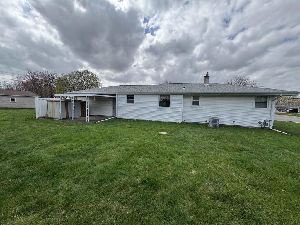 Photo of 1607 S Arch STREET, Janesville, WI 53546 (MLS # 2020683)