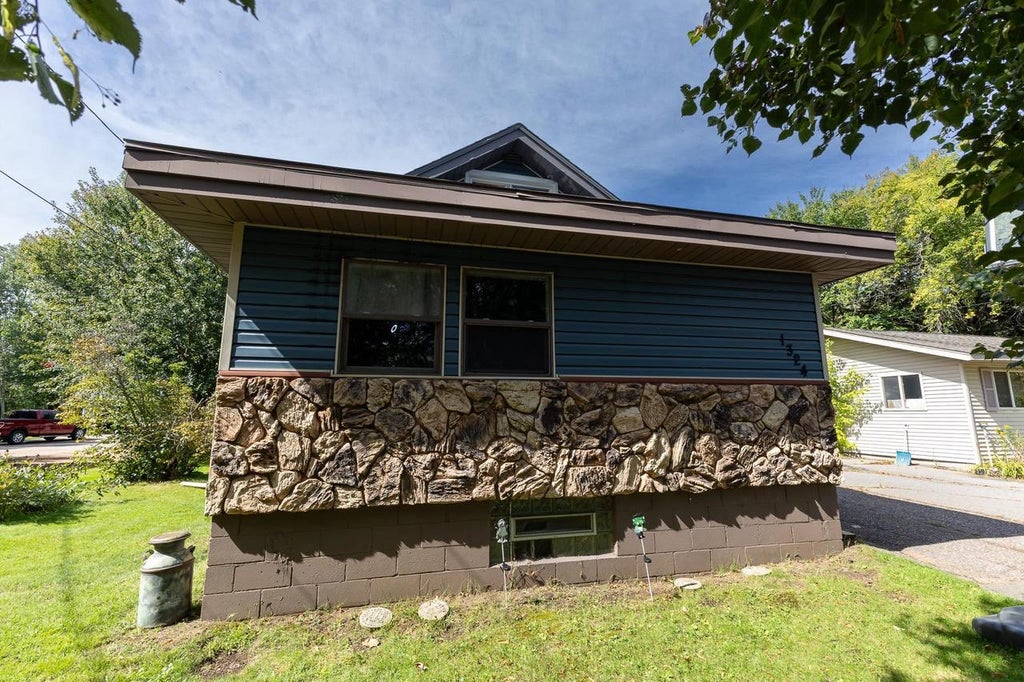Photo of 1324 S 3rd AVENUE, Wausau, WI 54401 (MLS # 22604634)