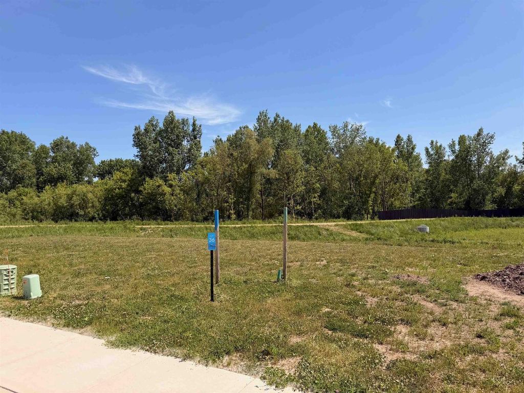Photo of 7549 California Love TRAIL, Middleton, WI 53562 (MLS # 2024991)