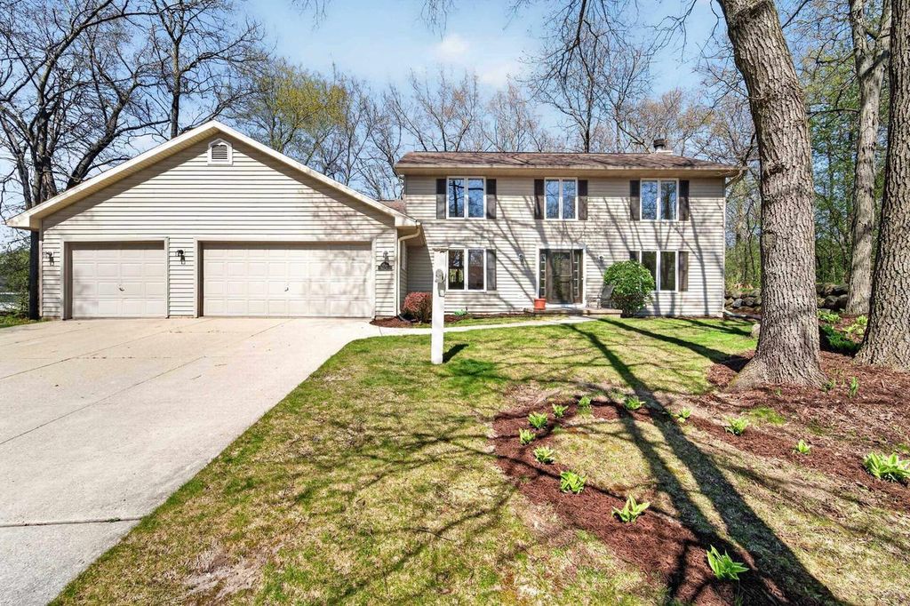 Photo of 754 Timber Ridge DRIVE, Oregon, WI 53575 (MLS # 2021637)
