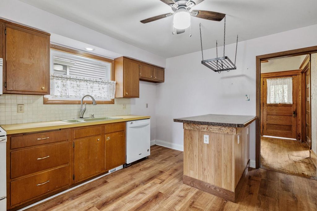 Photo of 2122 N 8th STREET, Sheboygan, WI 53081 (MLS # 1936856)