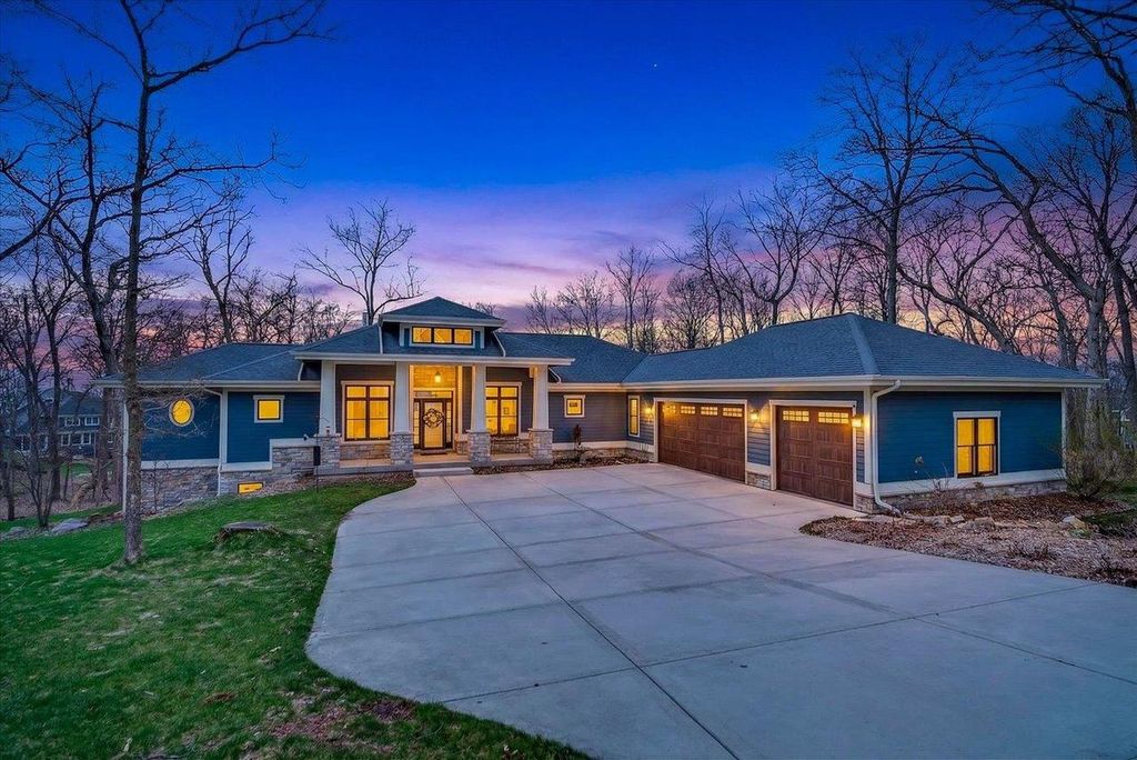 Photo of 3167 Woodhill CIRCLE, Verona, WI 53593 (MLS # 2020529)