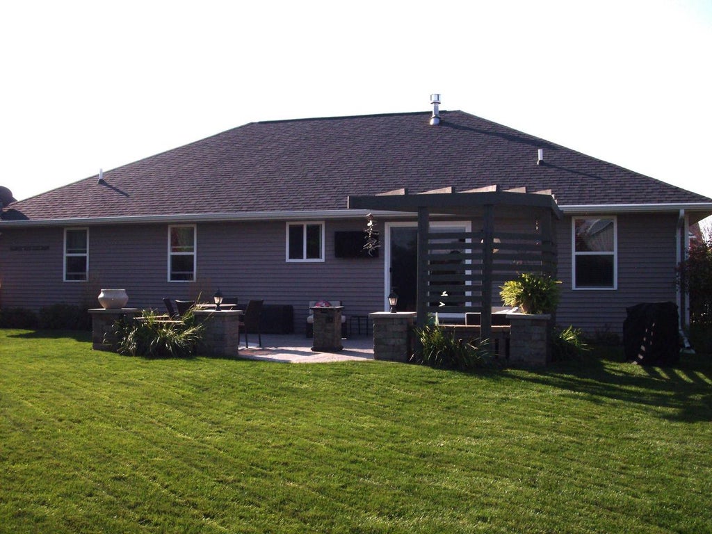 Photo of 1386 Lear LANE, De Pere, WI 54115 (MLS # 50334935)