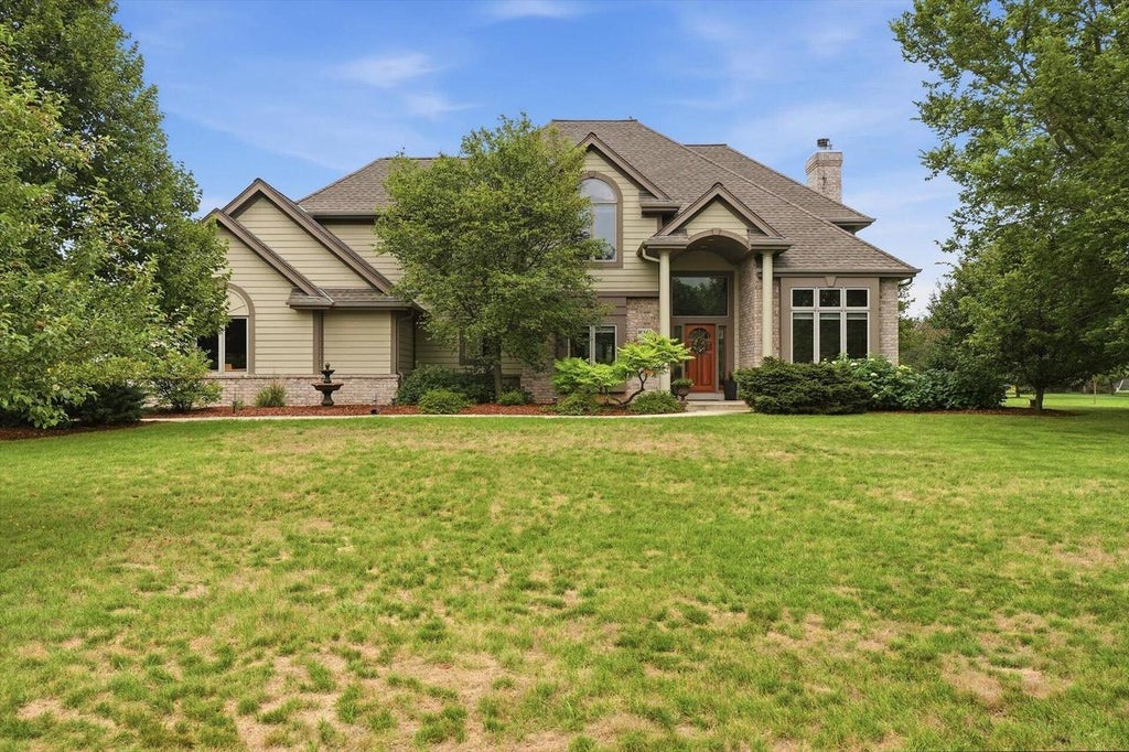 Photo of W346S9520 Jericho COURT, Eagle, WI 53119 (MLS # 1976496)