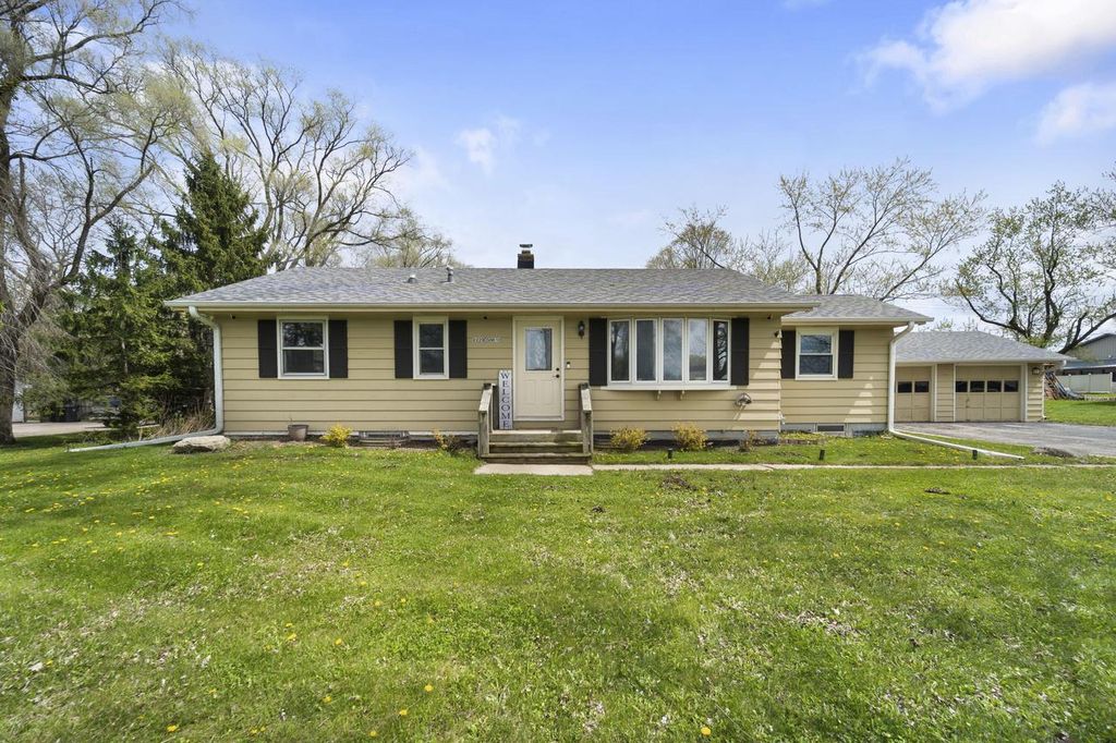 Photo of W229S8610 Big Bend DRIVE, Big Bend, WI 53103 (MLS # 1960155)