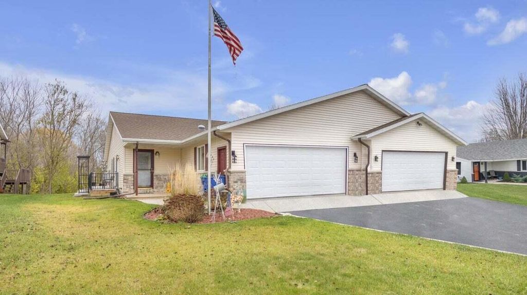 Photo of 1319 N 49th STREET, Sheboygan, WI 53081 (MLS # 1953108)