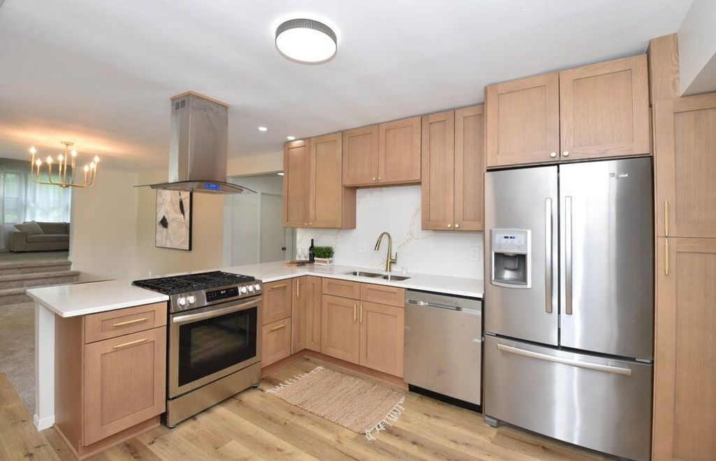 Photo of 12226 W Washington STREET, West Allis, WI 53214 (MLS # 1939313)