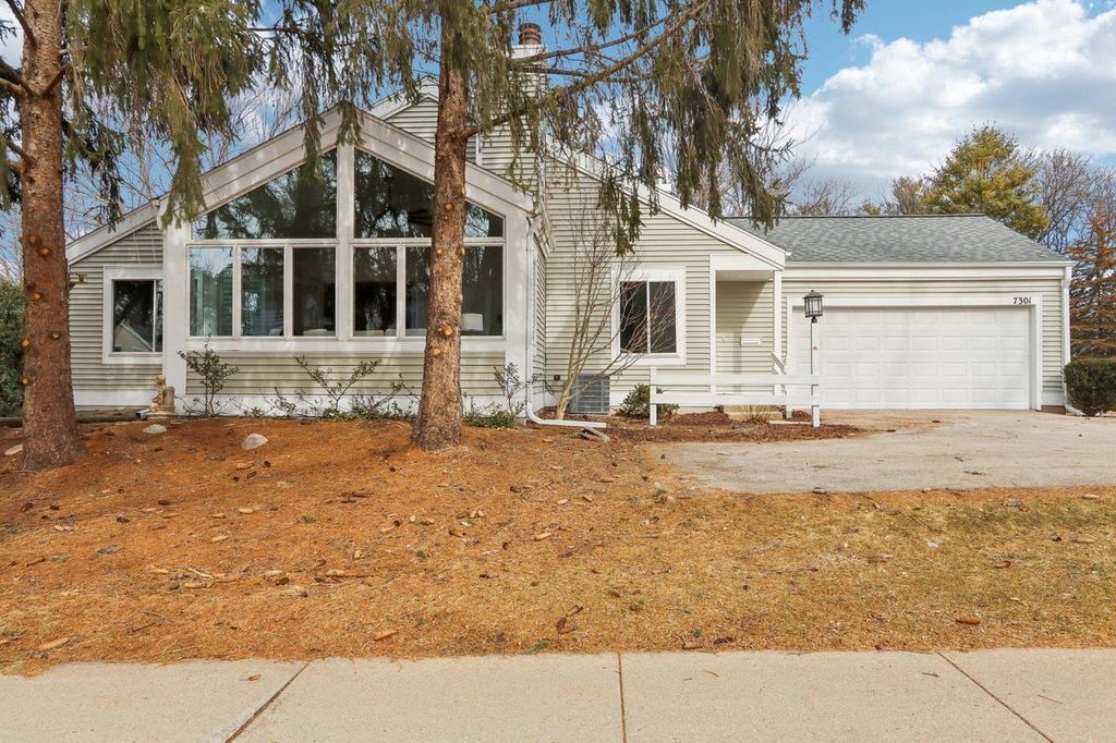 Photo of 7301 Cedar Creek TRAIL, Madison, WI 53717 (MLS # 2017113)