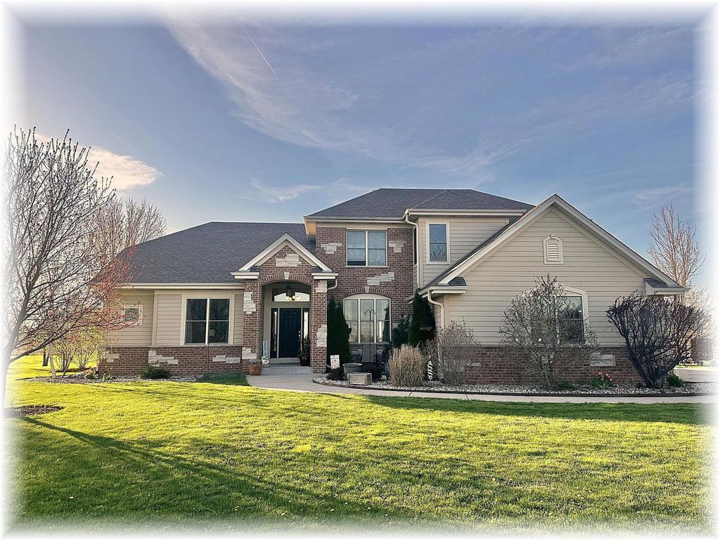 Photo of 15328 Kingston WAY, Franksville, WI 53126 (MLS # 1959176)