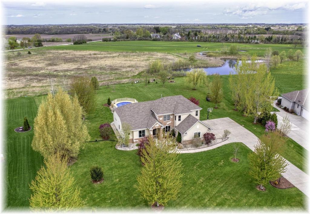 Photo of 15328 Kingston WAY, Franksville, WI 53126 (MLS # 1959176)